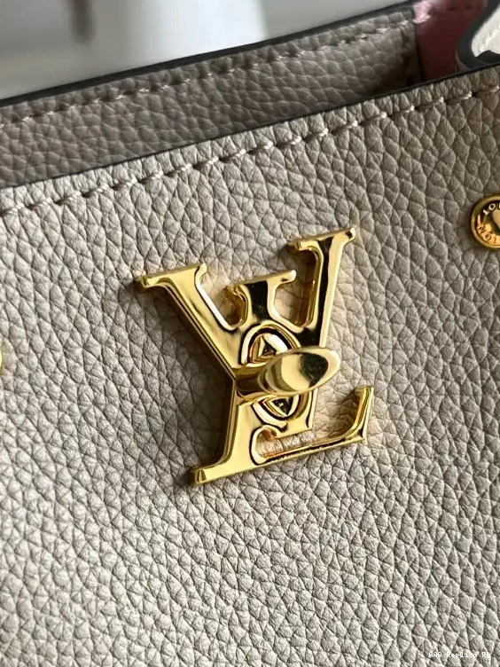 AAA Replica Ru NANO VUITTON LOUIS LOCKME BUCKET 0703